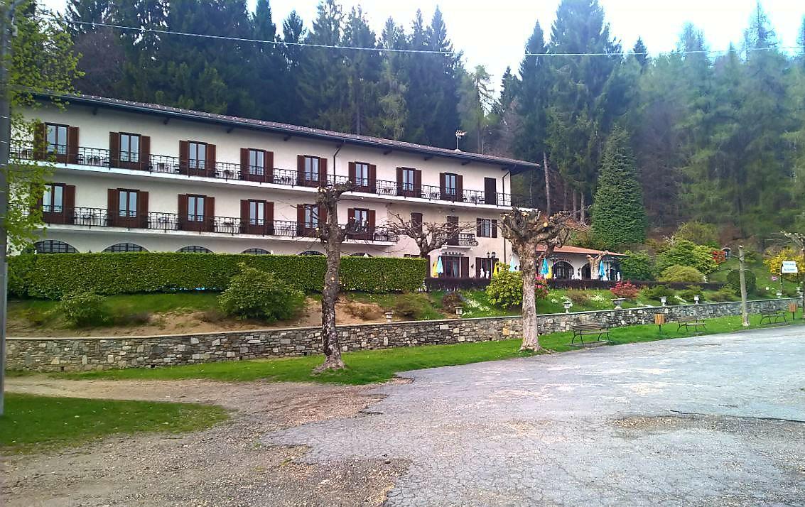 Hotel Madonna di Luciago Armeno Esterno foto